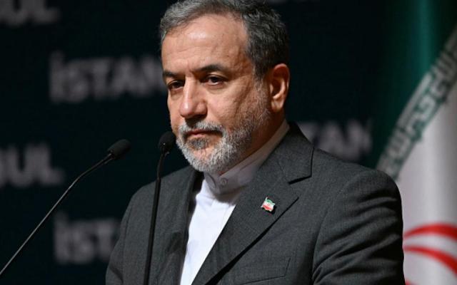 عراقجي: أتلقى رسائل مباشرة من ويتكوف ولم نتخذ قراراً بعد بشأن المفاوضات