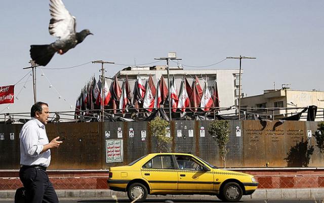 إيران تدعو لإنشاء آلية أمنية إقليمية "بعيدا عن الضغوط الخارجية"