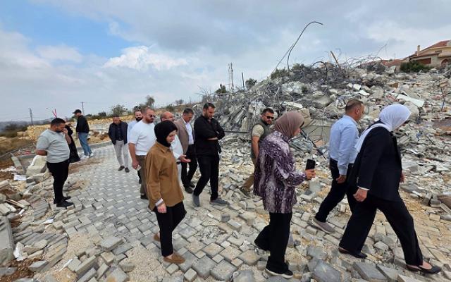 نزوح نحو 5 آلاف فلسطيني جراء العدوان الإسرائيلي على الخليل