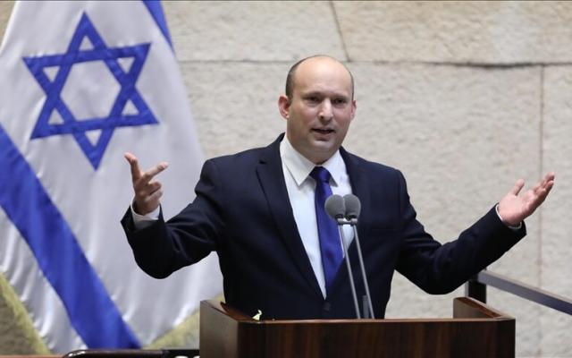 إسرائيل.. دمج حزبي بينت ولابيد لإزاحة نتنياهو في انتخابات 2026