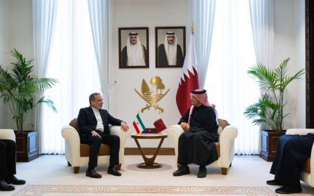 رئيس وزراء قطر لعراقجي: نأمل أن تفضي مفاوضات مسقط لاتفاق شامل