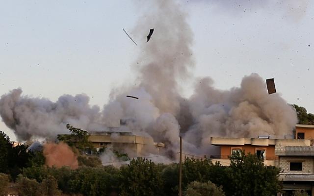 غارات إسرائيلية على جنوب لبنان تستهدف مواقع لحزب الله