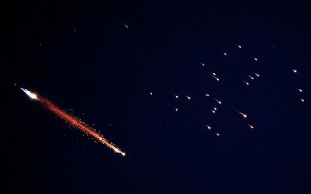 إسرائيل تستعد لتصاعد الهجمات الصاروخية من إيران إذا توقفت هجماتها ضد الخليج