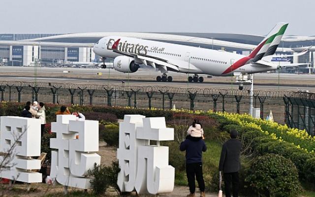 الحرب في الشرق الأوسط تدفع شركات الطيران لزيادة الأسعار