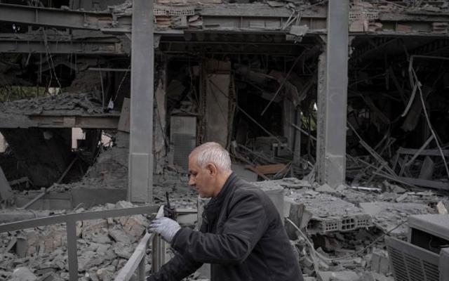 ترامب يدرس عملية برية في إيران للاستيلاء على 450 كلغ من اليورانيوم