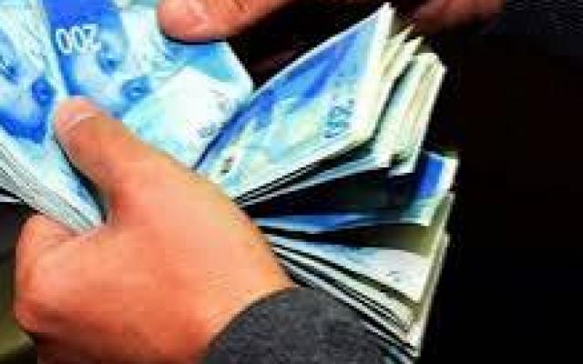 مصدر مسؤول لـPNN: صرف رواتب الموظفين العموميين بنسبة قد تصل إلى 50% قبل نهاية الأسبوع
