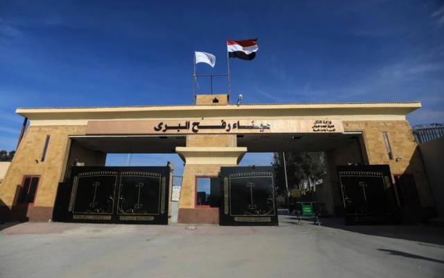 سفارة فلسطين بالقاهرة تعلن آلية عاجلة للعودة الطوعية إلى غزة