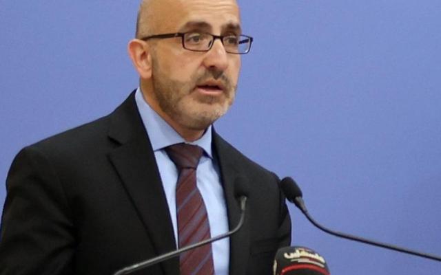 وزير المالية : إطلاق تجريبي لتطبيق “يبوس” منتصف حزيران وتوفيره لجميع الموظفين الحكوميين قبل نهاية الشهر