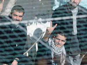 الاسرى الفلسطينين