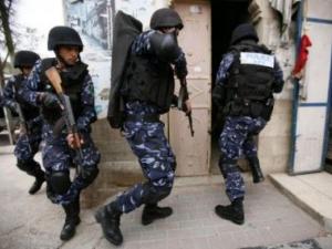 الأجهزة الأمنية تعتقل عددا من المواطنين