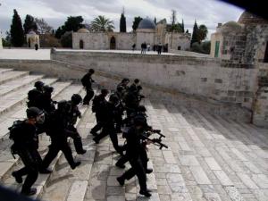 اقتحام الاقصى