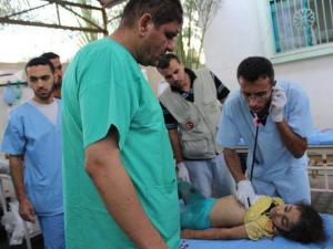 أطفال عائلة الغول في غزة