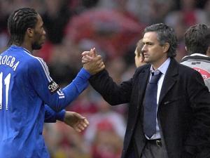 مورينيو يبحث عن بديل