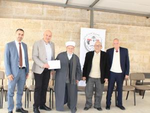 للسنة الخامسة على التوالي  بنك القدس يدعم مدارس ورياض الأقصى الإسلامية
