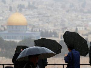 طقس فلسطين: اجواء غير مستقرة و توقعات بسقوط زخات مطرية غزيرة