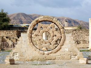 أكبر لوحة فسيفسائية عالمية بقصر هشام قريبًا 