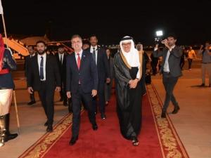 وزير الخارجية الإسرائيلي يصل البحرين لتدشين مقر السفارة