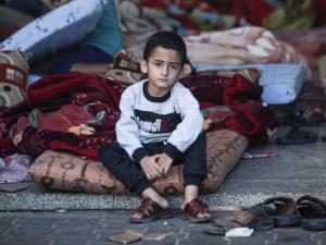 موجة شديدة من الإنفلونزا تصيب الأطفال في غزة 