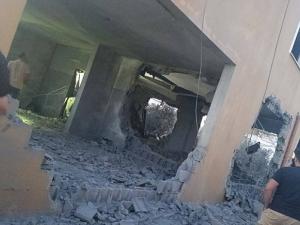 حملة اقتحامات واسعة بالضفة: تفجير منازل واعتقالات وإصابات
