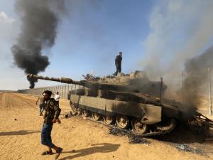 7 أكتوبر يضرب من جديد ويكشف "الهشاشة".. إسرائيل في خطر وجودي والقمة تغرق بفوضى صدام كاتس وزامير