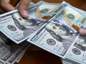 أسعار العملات.. الدولار يستمر في التراجع مقابل الشيكل