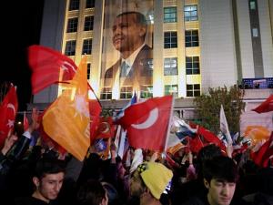 انتخابات رئاسية دون حسم: تركيا تستعد لجولة ثانية بين إردوغان وكيليتشدار أوغلو