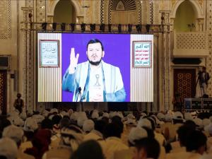 زعيم الحوثيين يتوعد تل أبيب بوضعها "تحت النار" حال عودة الحرب على غزة