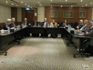 أول إجراء رسمي.. شعث يوقع بيان مهمة "اللجنة الوطنية لإدارة غزة"