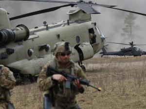 "أكسيوس": واشنطن باتت أقرب إلى خوض حرب كبرى ضد إيران