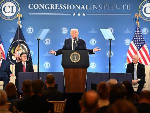 ترامب: الحرب انتهت إلى حد كبير