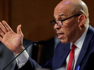 ديمقراطيون في مجلس الشيوخ الأميركي يطالبون بجلسات فورية بشأن الحرب الإيرانية