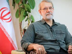 الحرب في المنطقة | إيران تنعى لاريجاني وسقوط قتيلين في تل أبيب