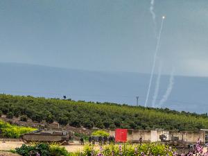 مقتل إسرائيلي بالجليل الأعلى إثر استهداف مركبته بصاروخ مضاد للدروع أُطلق من لبنان