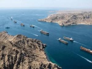 إيران تعلن آلية جديدة لعبور مضيق هرمز وسط تصاعد التوترات