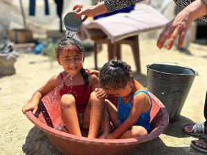 شهيدان ومصابون بغارات إسرائيلية على غزة وخانيونس