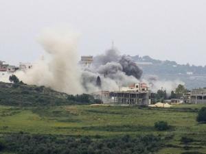قصف متواصل في جنوب لبنان والجيش الإسرائيلي يعلن مهاجمة أهداف لحزب الله