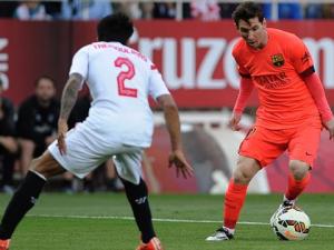 اشبيلية يجبر برشلونة على التعادل