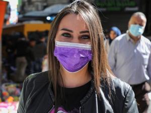 بالتجربة.. دراسة يابانية تكشفُ أفضل كمامة تقي من كورونا