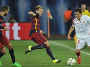 اشبيلية يفوز على برشلونة  