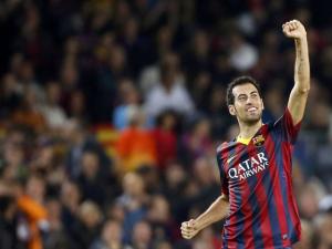 هل يلعب بوسكيتس في المواجهة مع الغريم ريال مدريد؟