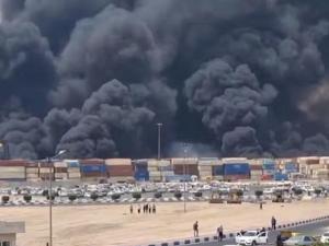 انفجار كبير في ميناء بجنوب إيران.. نحو 516 مصابا