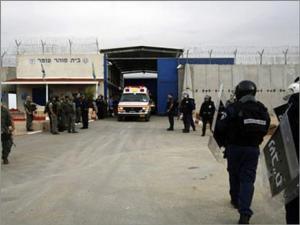 اغلاق سجن "جلبوع" بالكامل بعد تسجيل 73 اصابة جديدة بكورونا