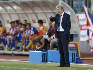 كابيلو يؤجل تجديد عقد هودسون مع إنجلترا