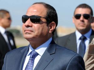 السيسي يدعو لتفويض دولي للتدخل في ليبيا