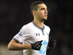 "مانشستر سيتي" يسعى لضم الجزائري بن طالب