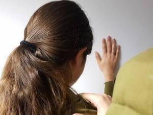 جندي إسرائيلي يغتصب طفلة عمرها 12 عاماً استدرجها عبر الانترنت