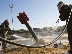 صاروخ في عسقلان