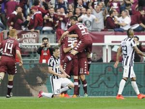 تورينو يهزم يوفنتوس