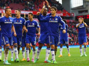 الدوري الإنجليزي: تشيلسي يعزز تصدره ويونايتد يسحق سيتي