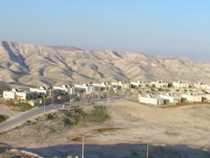 سلطات الاحتلال تشرعن بؤرة استيطانية جديدة قرب أريحا